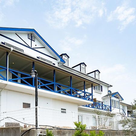 Petit Hotel Southern Most Shozu Exterior foto